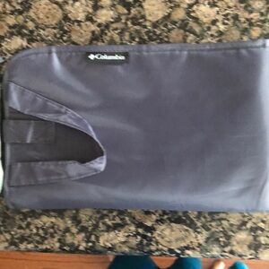 Changing pad with two pockets Columbia and safety 1 diaper bag 2 compartment bag
